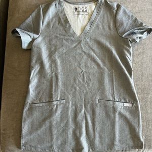 XXS Casma scrub top graphite